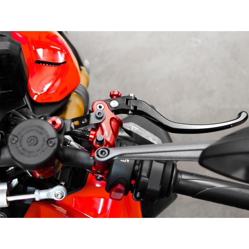 Pompe à frein radial longue avec techonologie 3D Ducati